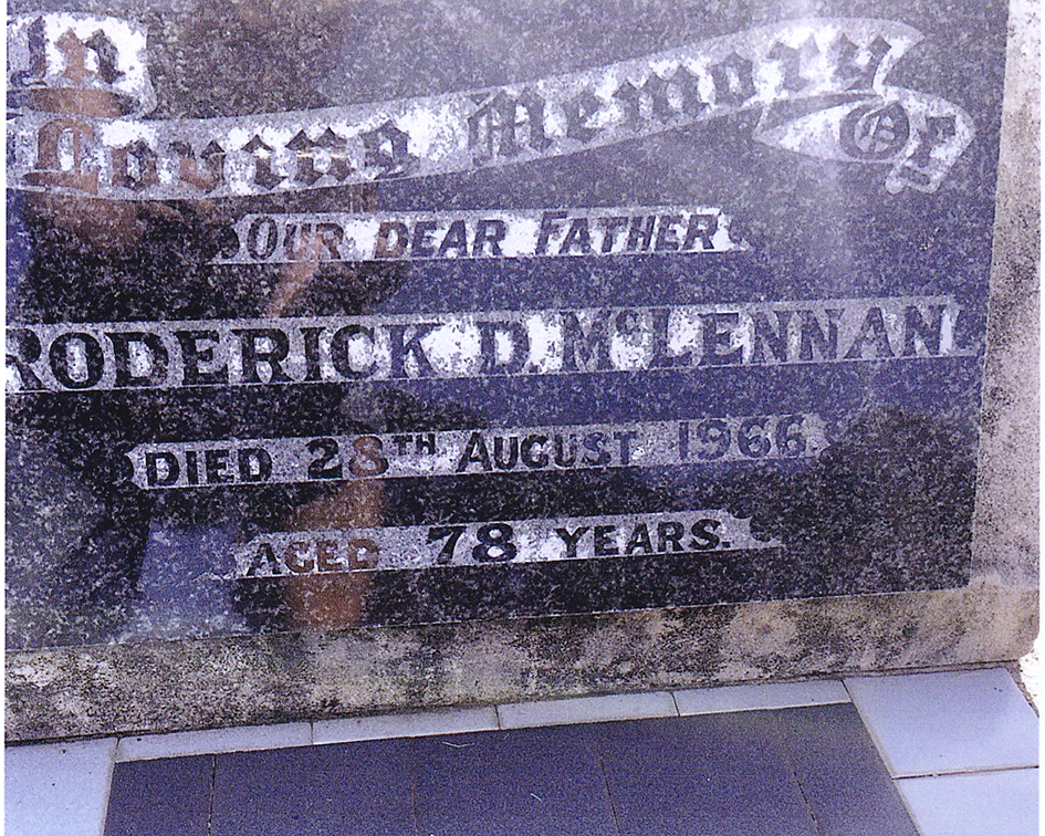 Photo of headstones/Roderick D McLennan d1966 Taree hdstn